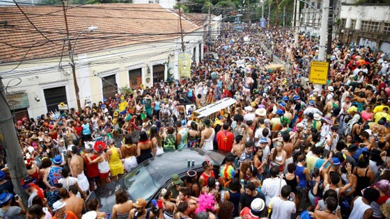 اضخم احتفال سامبا على وجه الارض في البرازيل يبشر بموسم الصوم  صورة رقم 30