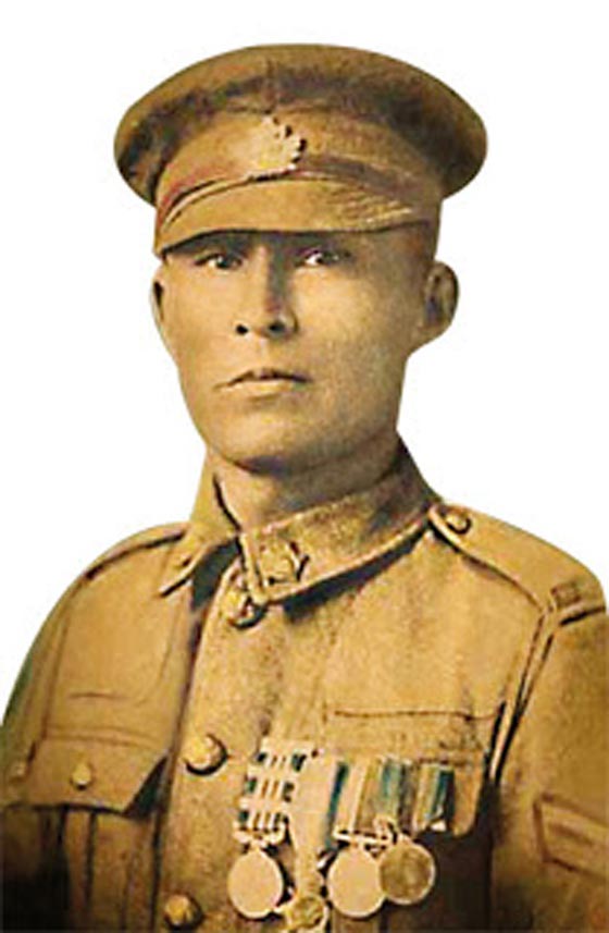 تعرف على امهر القناصة واكثرهم بشاعة ووحشية وجنونا عبر التاريخ صورة رقم 8