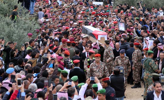 تنفيذ حكم الاعدام بحق 10 ارهابيين و5 مغتصبين في الاردن.. صور صورة رقم 1