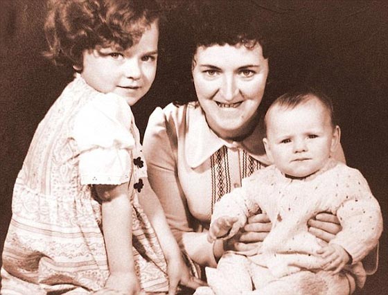 اكتشاف بقايا 800 جثة لأطفال داخل ملجأ ايتام بايرلندا صورة رقم 16