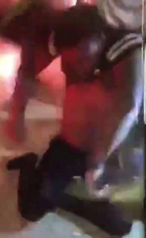 صور وفيديو صادم: شاب يشرب زجاجة (تكيلا) دفعة واحدة ويفقد حياته بسبب رهان! صورة رقم 4