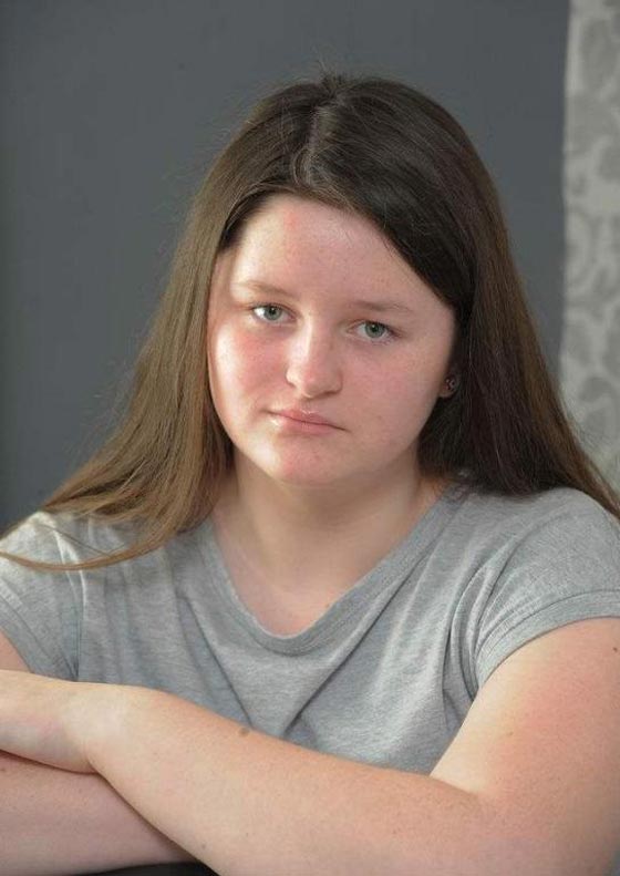 مزيل العرق تسبب بعمل انذار الحريق وطرد طالبة من المدرسة! فيديو صورة رقم 3