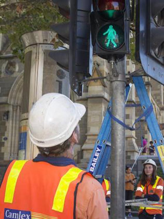 اشارات مرور (نسائية) في شوارع أستراليا! صورة رقم 12