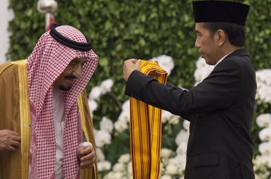 فيديو: محاولة اغتيال الملك سلمان: المتهمين خلية يمنية حوثية واخرى مع داعش صورة رقم 7