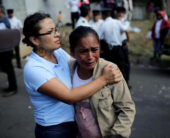  مقتل 21 فتاة في حريق دار رعاية اطفال في غواتيمالا وإصابة العشرات  صورة رقم 10