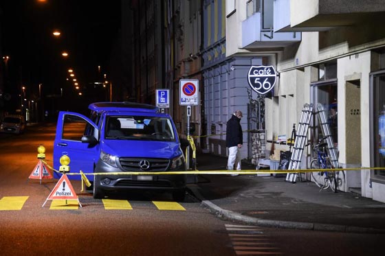  هجوم مسلح غامض على مقهى في سويسرا ومقتل شخصين صورة رقم 4