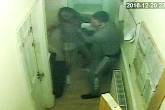  فيديو عنيف:  ضرب 