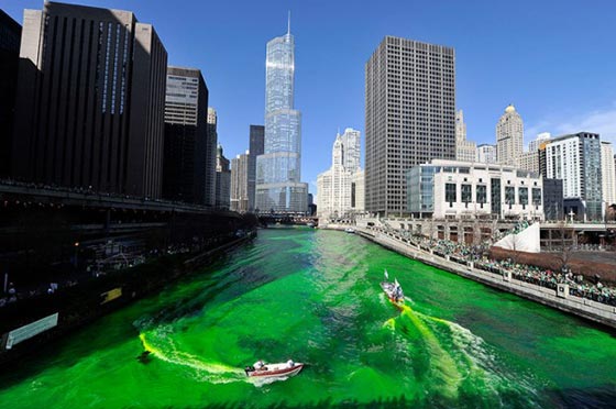 فيديو طريف: لماذا تم صبغ  نهر شيكاغو باللون الاخضر؟ صورة رقم 11