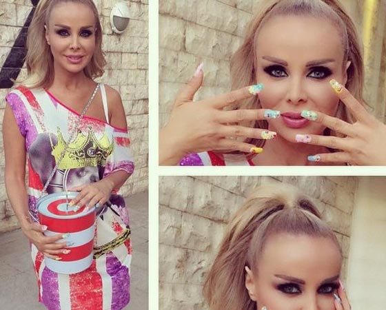 نجمات العالم العربي تتنافس بلون أظافرهن صورة رقم 11