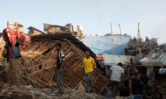 مصرع 50 مشردا نتيجة انهيار جبل نفايات يعتاشون عليه في اثيوبيا صورة رقم 6