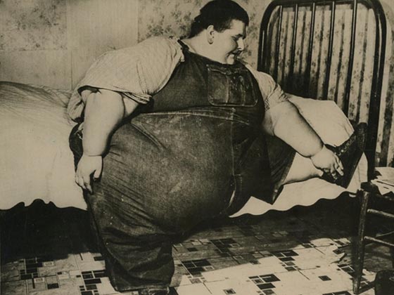 هؤلاء هم اسمن 10 اشخاص في العالم اولهم ايمان المصرية.. فيديو صورة رقم 7