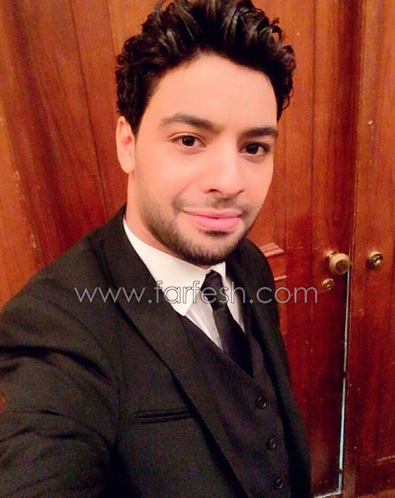 اليسا تمسك يد الفنان الشاب احمد جمال وجمهوره يحسده! صورة رقم 4
