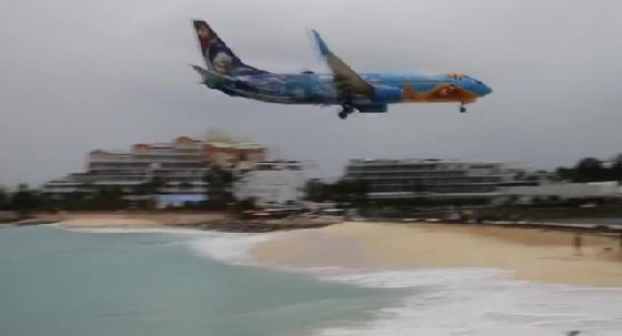 فيديو مثير: طائرة ركاب تفشل في الهبوط في اخطر مطار في العالم  صورة رقم 1