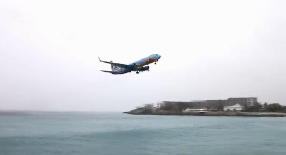 فيديو مثير: طائرة ركاب تفشل في الهبوط في اخطر مطار في العالم  صورة رقم 3