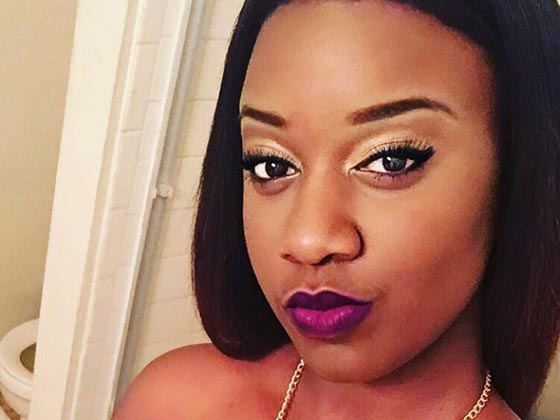 صور عارضة ازياء حامل دهسها قطار وهي منشغلة بالتصوير! صورة رقم 3