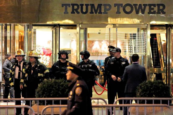  سرقة حاسوب تابع للحرس الرئاسي لترامب وهذه اسرار ما يحتويه! صورة رقم 1