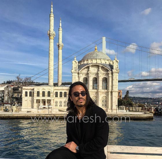 بالصور.. الملك عبد الله يقلد الطاهي التركي صاحب رشة الملح الشهيرة صورة رقم 9