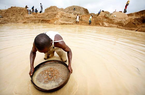 قس يجد ماسة مذهلة من أكبر الماسات في التاريخ.. ماذا فعل بها؟ صورة رقم 6