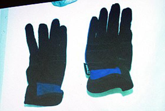 بالفيديو.. عمل بطولي لحارس يفشل هجوما مسلحا على بنك  صورة رقم 21