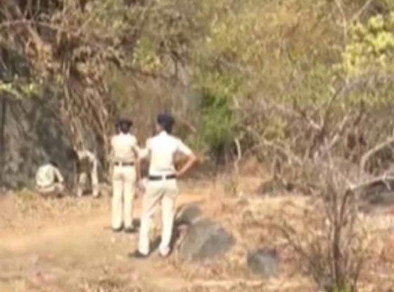 الغموض يكتنف جريمة قتل شابة بريطانية بعد اغتصابها وتشويه وجهها  صورة رقم 12