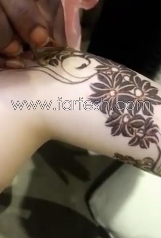 الاعلامية حليمة بولند تثير الجدل بنشر صور من جلسة حناء.. فيديو صورة رقم 4