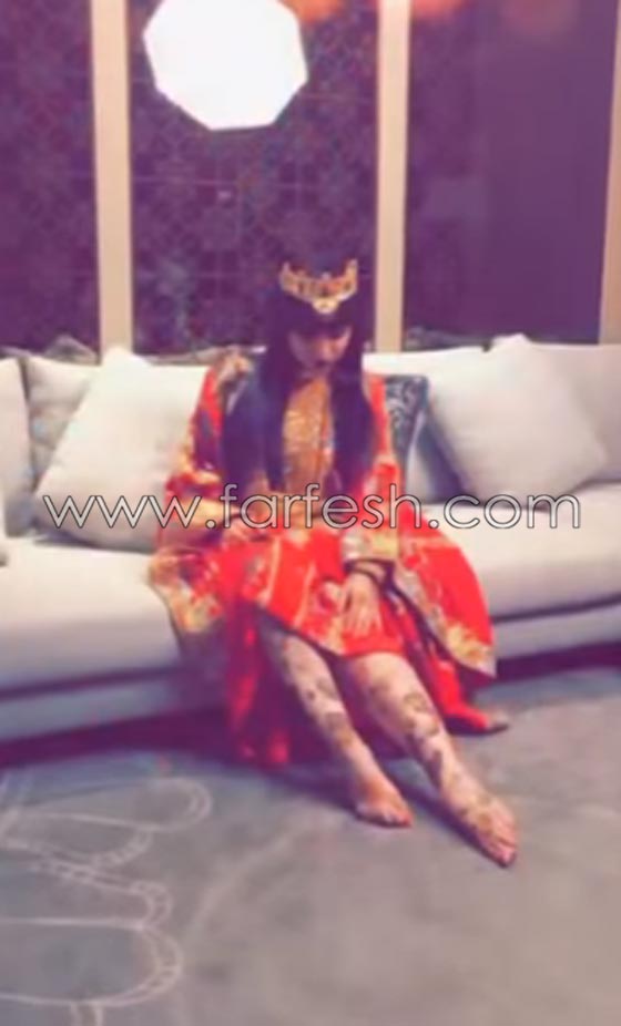 الاعلامية حليمة بولند تثير الجدل بنشر صور من جلسة حناء.. فيديو صورة رقم 13