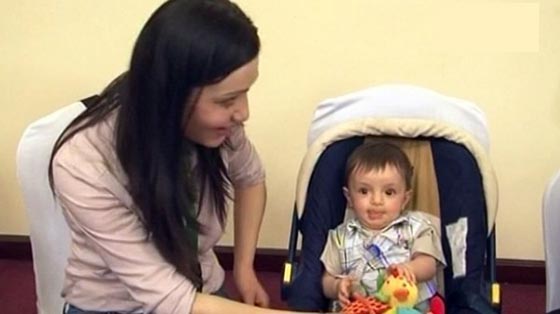 سياسيات يحضرن جلسات البرلمان مع اطفالهن ويجمعن بين الأمومة والعمل! صورة رقم 9