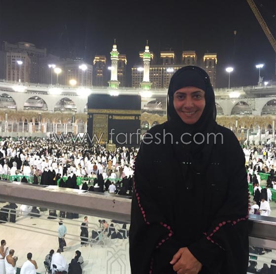 فيديو: نشوى مصطفى تبسمل بالروح القدس والأب بطرس دانيال ينفي تنصيرها صورة رقم 4