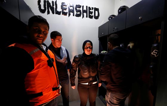 فكرة مبتكرة في مصر: كسّر الاثاث في غرفة الغضب لتتخلص من الضغط!  صورة رقم 6