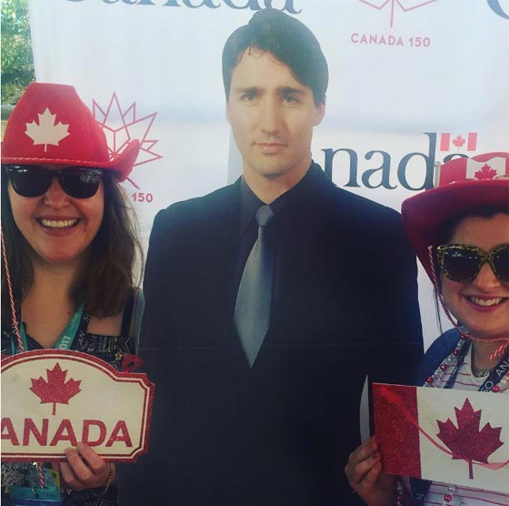 لماذا طلبت كندا حظر مجسم رئيسها الوسيم جاستين ترودو في امريكا؟ صورة رقم 1