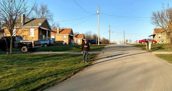 بلد القمامة تضم 19 بيتا واراض واسعة للبيع بـ1.5 مليون دولار صورة رقم 1