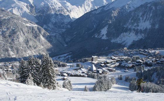 سرقة غريبة.. معاطف بقيمة 100 الف دولار من شاليه مليونير بفرنسا صورة رقم 4