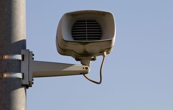 بث شريط اباحي عبر مكبرات الصوت في بلدية بمدينة تركية صورة رقم 1