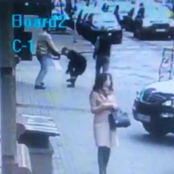 عملية اغتيال صادمة لنائب اوكراني رغم الحراسة الشخصية.. فيديو صورة رقم 5