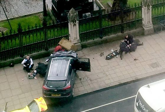 هل تصدق ان هذه هي الابنة الصغرى لسفاح لندن النيجيري الاصل؟ صورة رقم 4