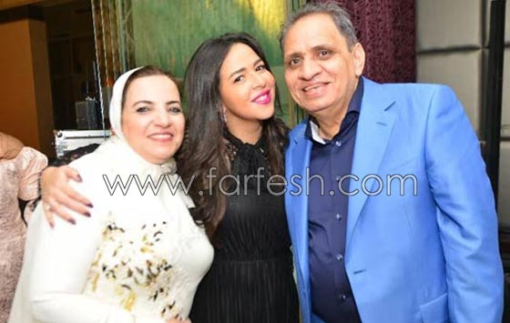 هل ايمي سمير غانم حامل؟ بطنها المنتفخة تظهر في صورها الجديدة! صورة رقم 7