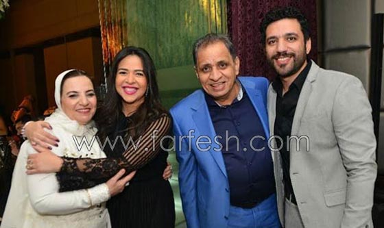 هل ايمي سمير غانم حامل؟ بطنها المنتفخة تظهر في صورها الجديدة! صورة رقم 8