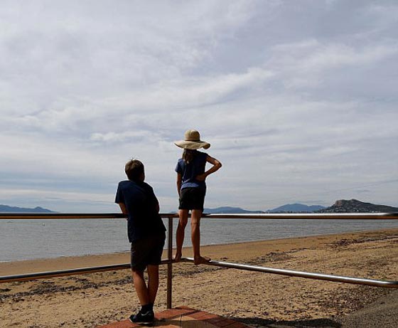  اعصار ديبي الخطير والمدمر يصل سواحل استراليا واجلاء الآلاف صورة رقم 4