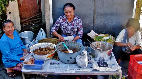 اقبال واسع على اكل لحم الكلاب باندونيسيا وتراجعه في الصين وكوريا صورة رقم 5