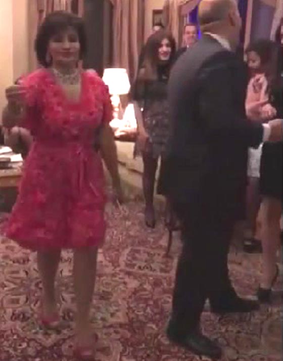 ما الذي يسيء للمصريين عندما ترقص ابنة جمال عبدالناصر فرحا بابنها؟! صورة رقم 1