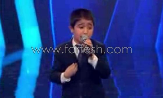 طفل تركي يشعل مسرح (ذا فويس كيدز) صورة رقم 6