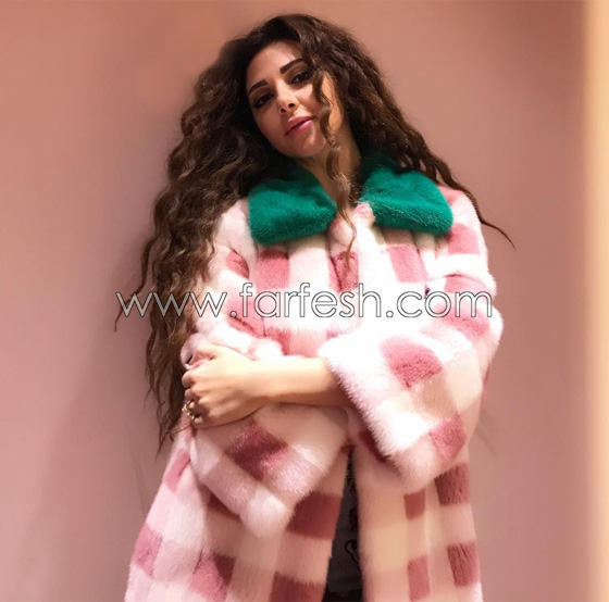 جاكت مع فم احمر من الخلف يثير سخرية متابعي ميريام فارس صورة رقم 2