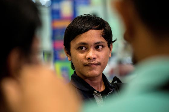  صياد فلبيني يتيه 58 يوما في قاربه بالمحيط دون طعام وشراب صورة رقم 3