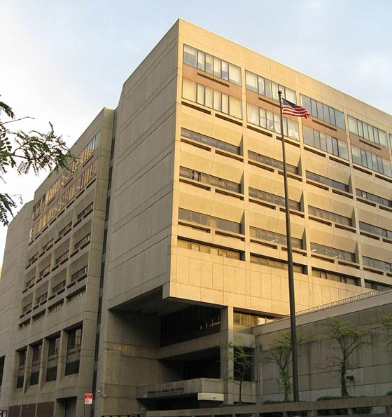 أمريكي قتل أمه من أجل الحصول على راتبها التقاعدي صورة رقم 9