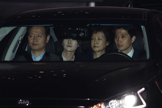 هكذا قضت رئيسة كوريا الجنوبية أول ليلة في السجن صورة رقم 1