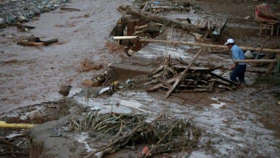 كولومبيا: مقتل 154 شخصاً نتيجة فيضانات وانهيار أرضي.. فيديو وصور صورة رقم 13