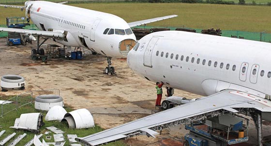 هنا تدفن الطائرات العملاقة الخارجة من الخدمة.. صور صورة رقم 5