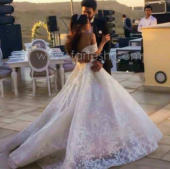 صور مثيرة: 6 وصيفات محجبات في حفل زفاف كارمن سليمان  صورة رقم 1