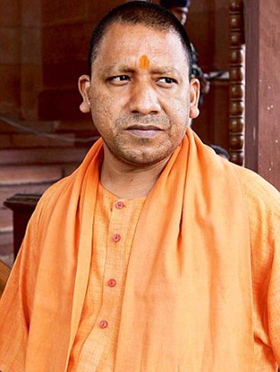  قصة الزعيم الهندوسي المتطرف الذي يحذر المسلمين من ذبح الأبقار صورة رقم 8