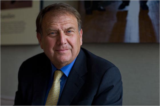 بالأرقام.. تعرف على حجم ثروات طاقم ترامب الحاكم في امريكا! صورة رقم 11